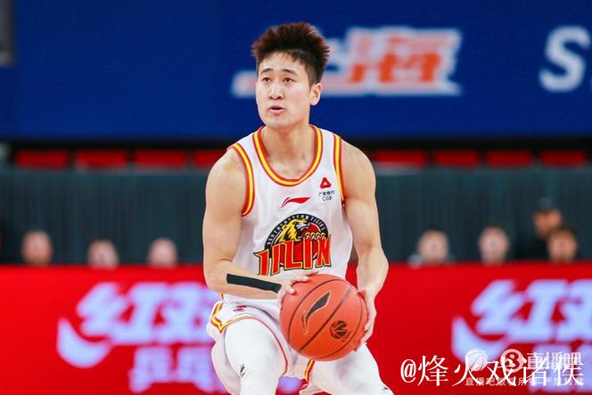 吉林大胜长沙勇胜 姜伟泽13+6 摩尔18+8+5 吉林大胜长沙勇胜 姜伟泽13+6 摩尔18+8+5